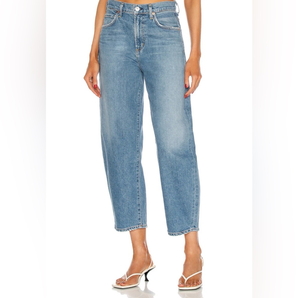 Citizens of Humanity Calista Curve Barrel Wide Horseshoe Jeans 24 in Daydream